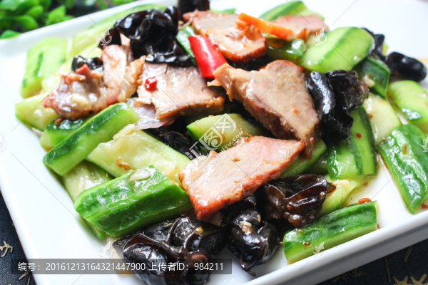 絲瓜炒肉片