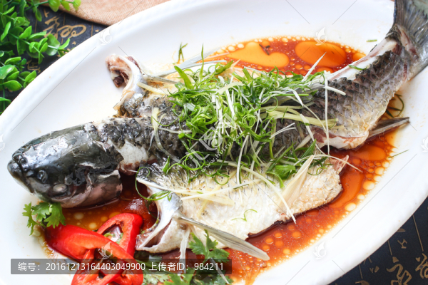 清蒸鯇魚(yú)
