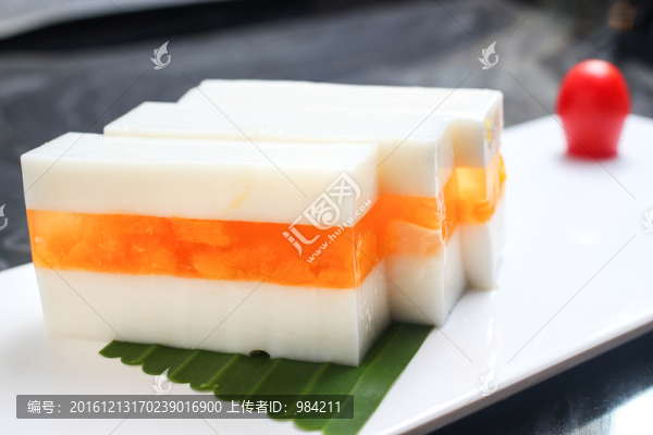 椰汁芒果糕