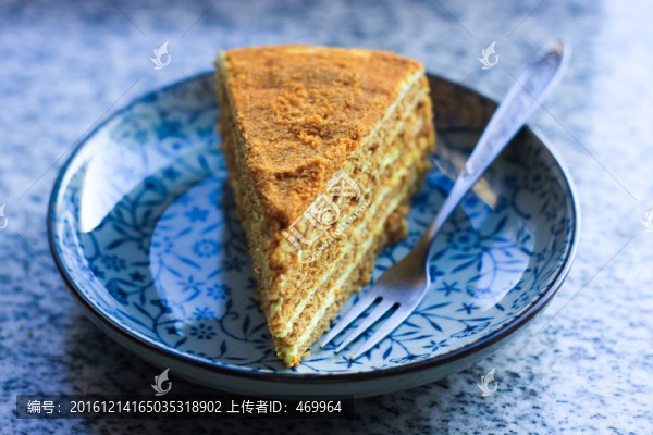 俄羅斯蜂蜜蛋糕