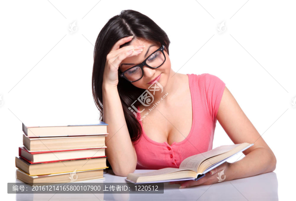 大學(xué)女生圖書