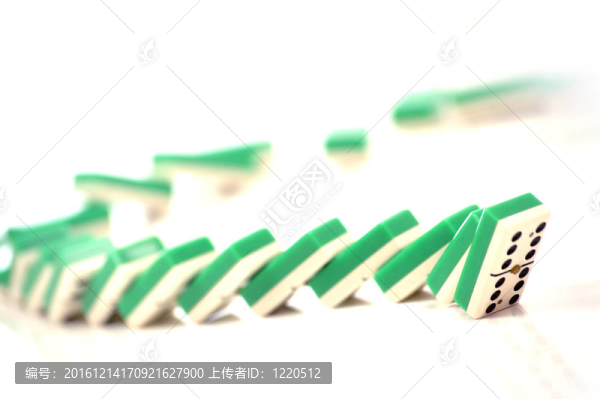 多米諾