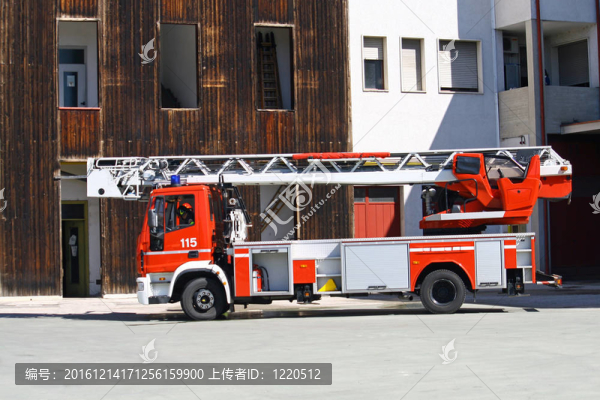 空中消防車(chē)在比賽中的使命
