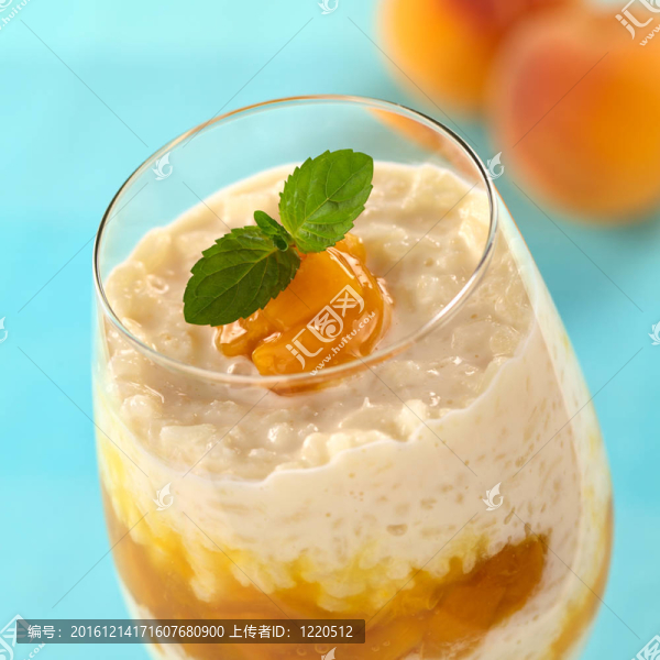 桃子果醬布丁