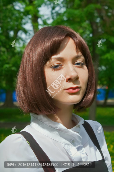 年輕的女人2