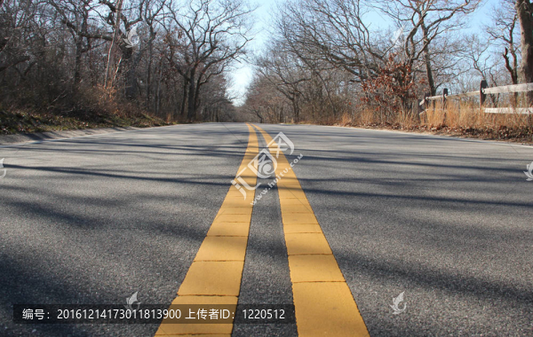 鄉(xiāng)村路