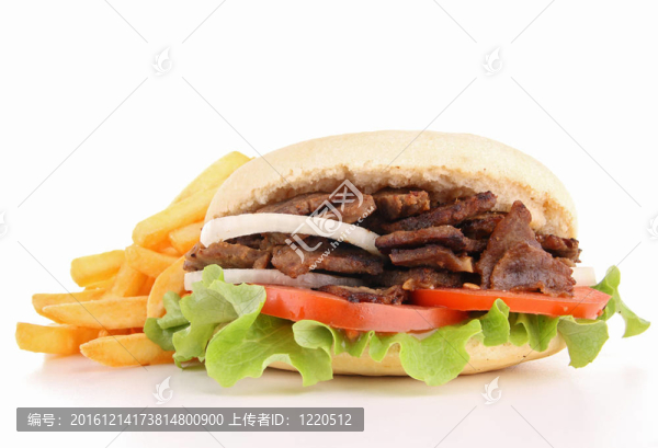 孤立的烤肉和炸薯條