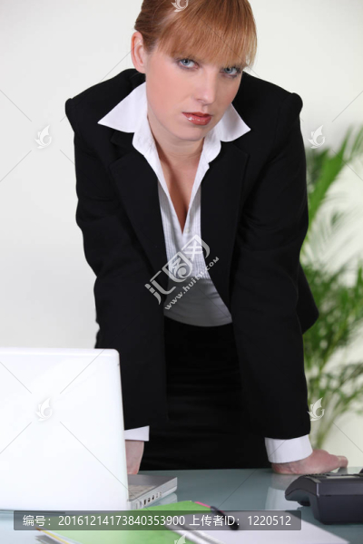 年輕的女商人