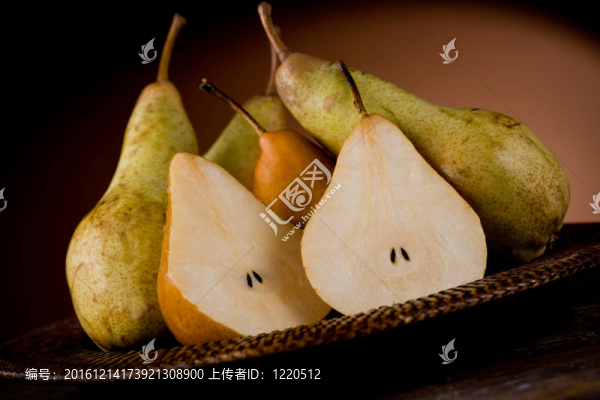 藝術(shù)風格差的梨