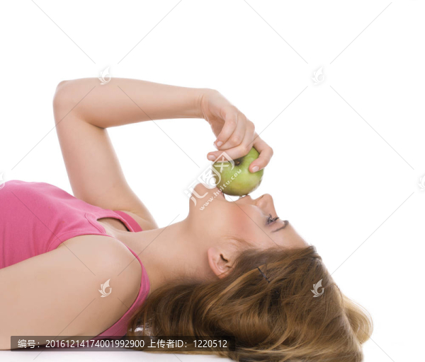 女人吃青蘋果