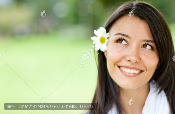 美麗的善解人意的女人