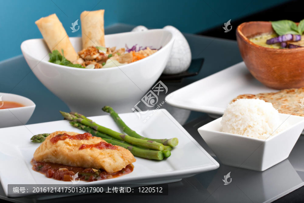 泰國(guó)美食琳瑯滿(mǎn)目