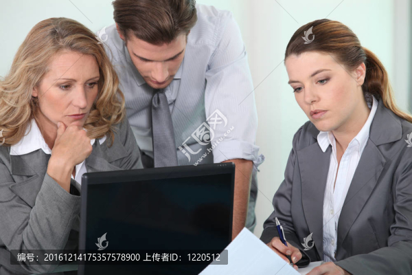 筆記本電腦主管