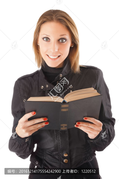 美麗的年輕女子與書籍孤立的白色背景