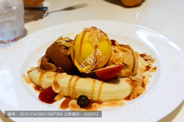 香蕉冰creamt