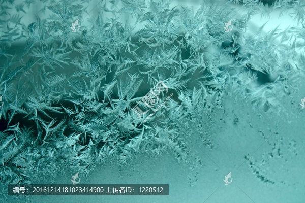 窗上的霜