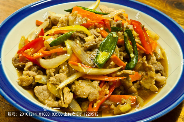 泰國(guó)菜豐富多彩，美麗多樣。