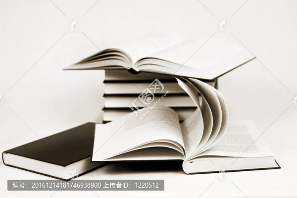 BW書色調(diào)為褐色組成