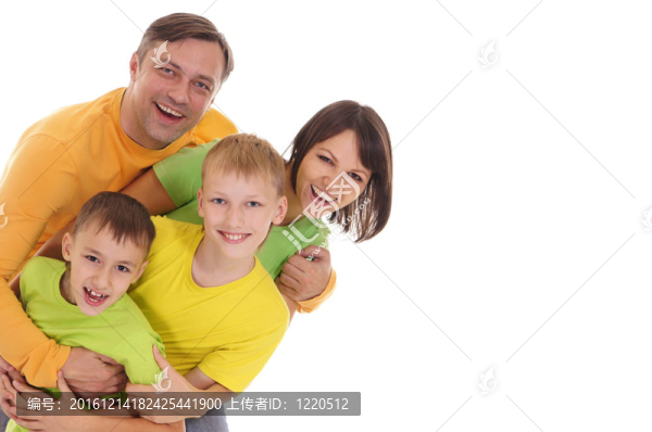 幸福的一四口之家