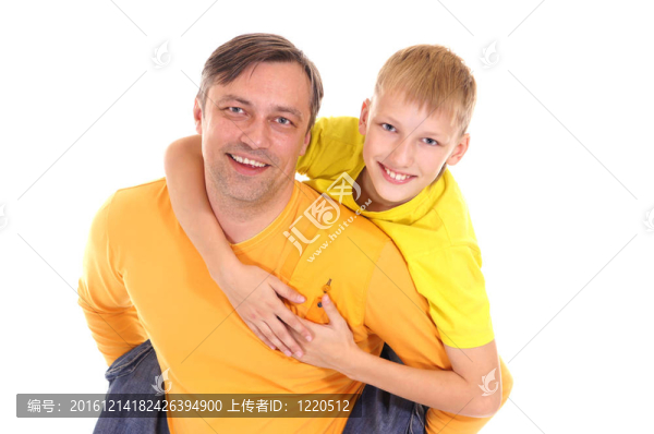 男人在白色