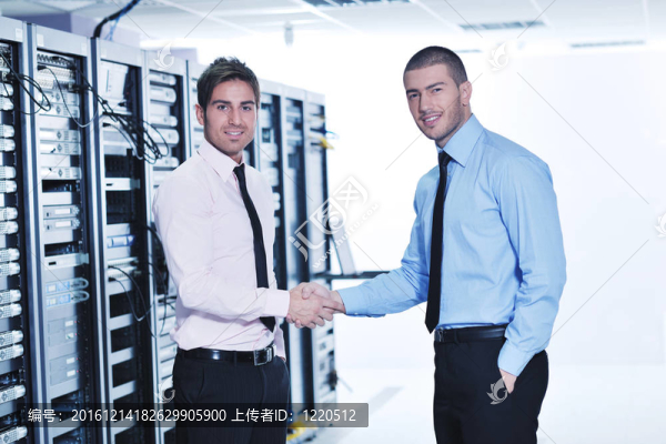 它enineers網絡服務器機房