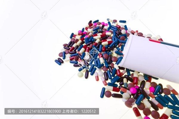 溢出容器的藥丸