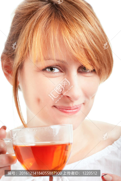 一杯茶的女人