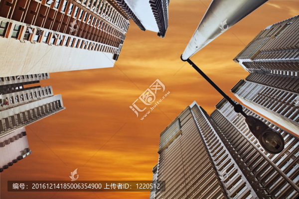夕陽下的香港現(xiàn)代建筑