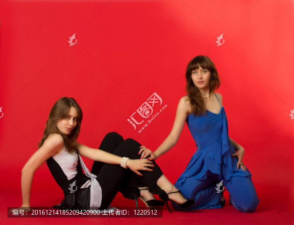 漂亮性感姐妹雙胞胎