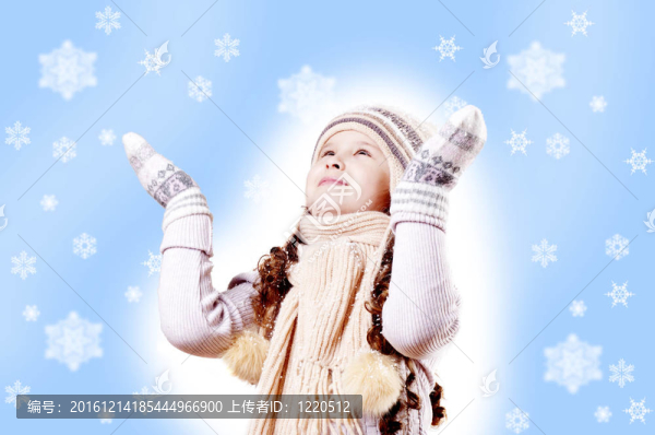 冬日女孩雪花藍(lán)色背景