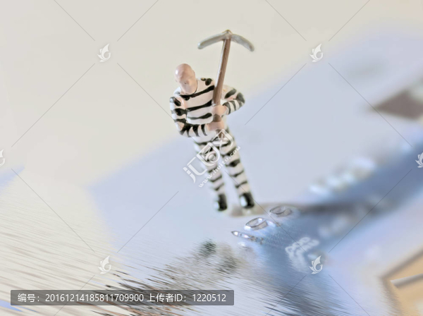 信用的囚犯