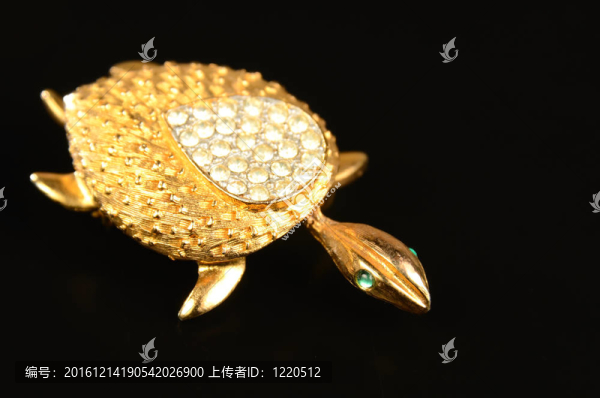 烏龜胸針