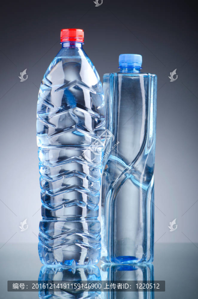 水瓶作為健康飲品的概念