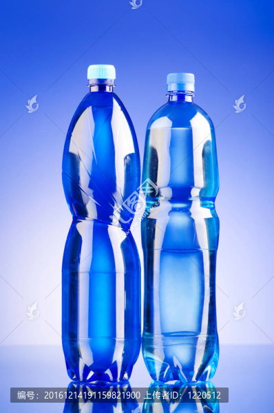 水瓶作為健康飲品的概念