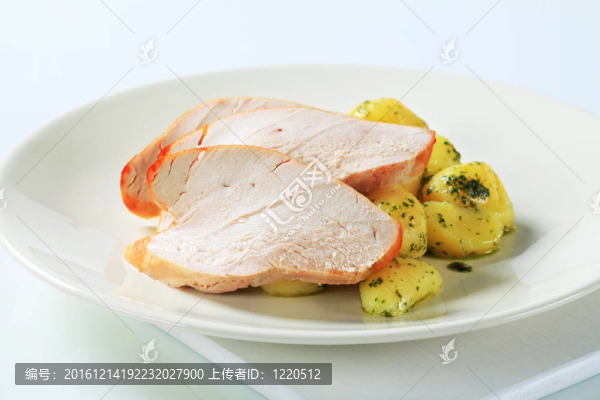 烤火雞胸肉和土豆