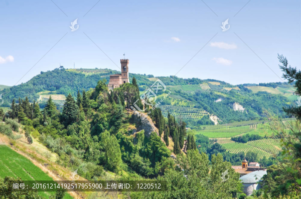 鐘塔。今年。Emilia,Romagna。意大利.