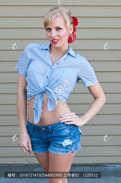 金發(fā)女郎