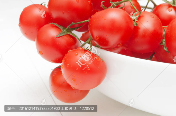 新鮮的西紅柿
