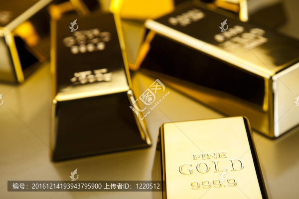 金色的酒吧