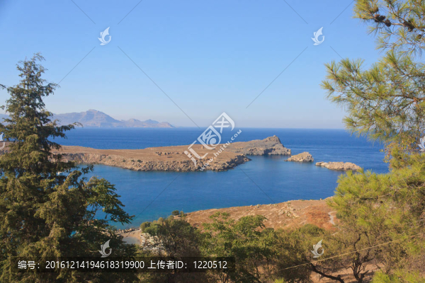 從高地看地中海海灣