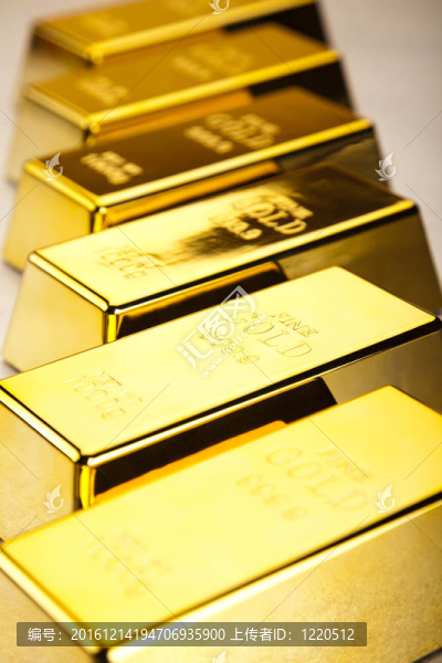 金色的酒吧