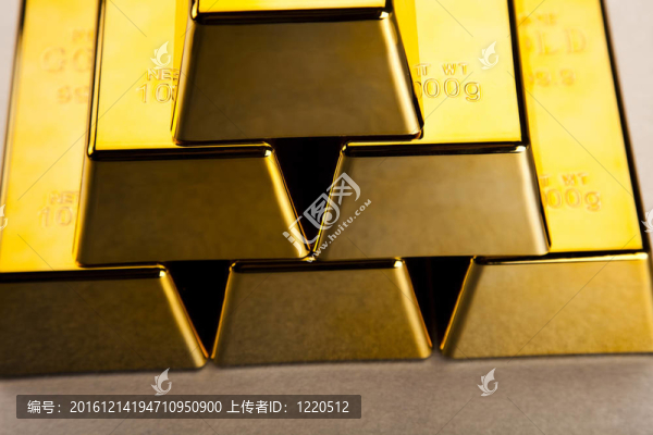 黃金金字塔