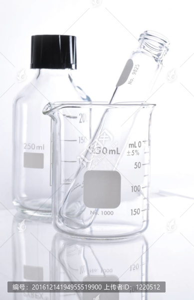 實驗室玻璃器皿。
