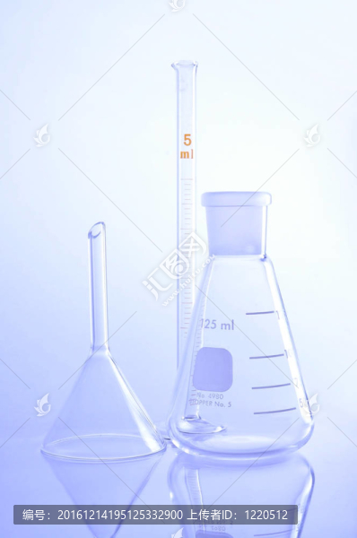 實(shí)驗(yàn)室玻璃器皿。