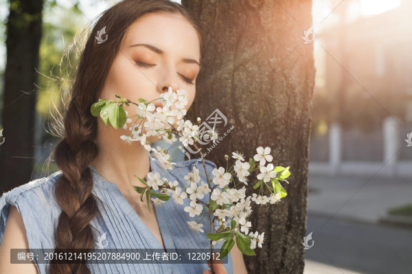 陽光明媚的一天