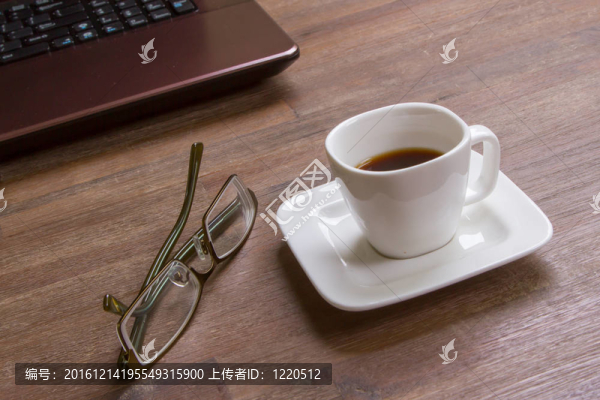意大利濃咖啡筆記本電腦咖啡