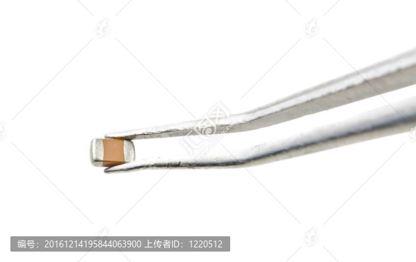 IC的放射性元素