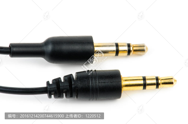 電纜上的電子連接器