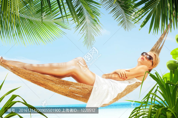 假日
