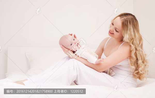 母親和嬰兒
